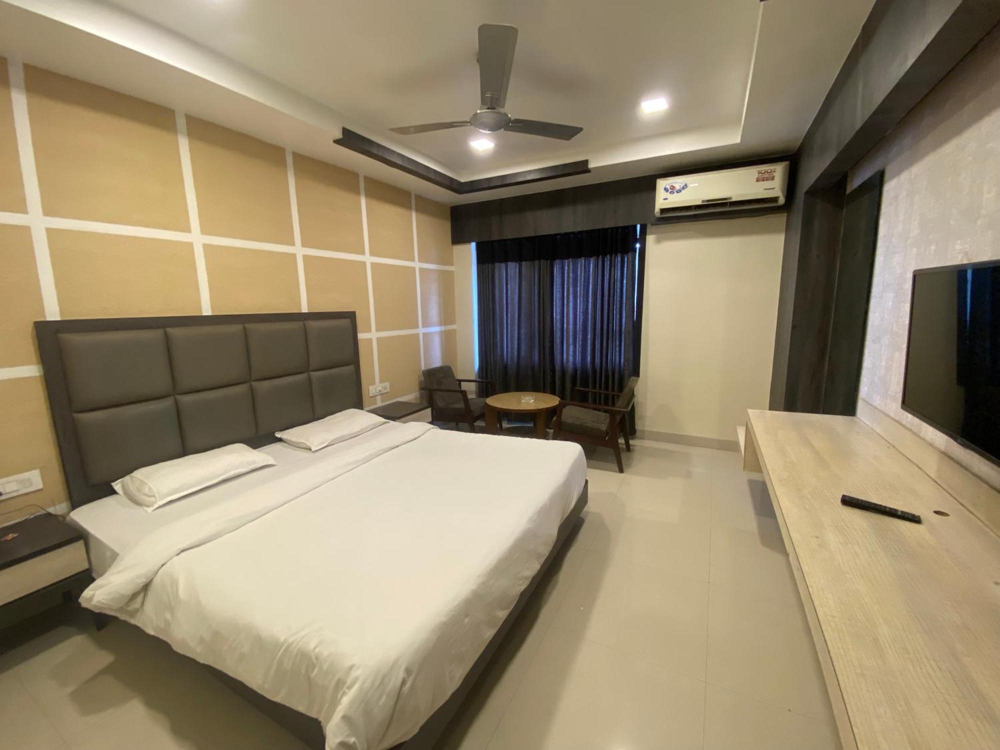 Hotel Rituraj Гувахати Экстерьер фото