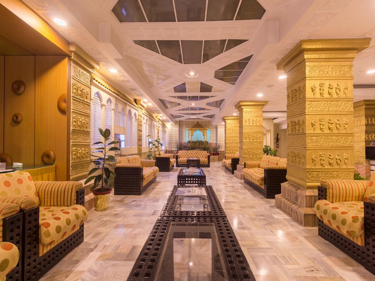Hotel Rituraj Гувахати Экстерьер фото